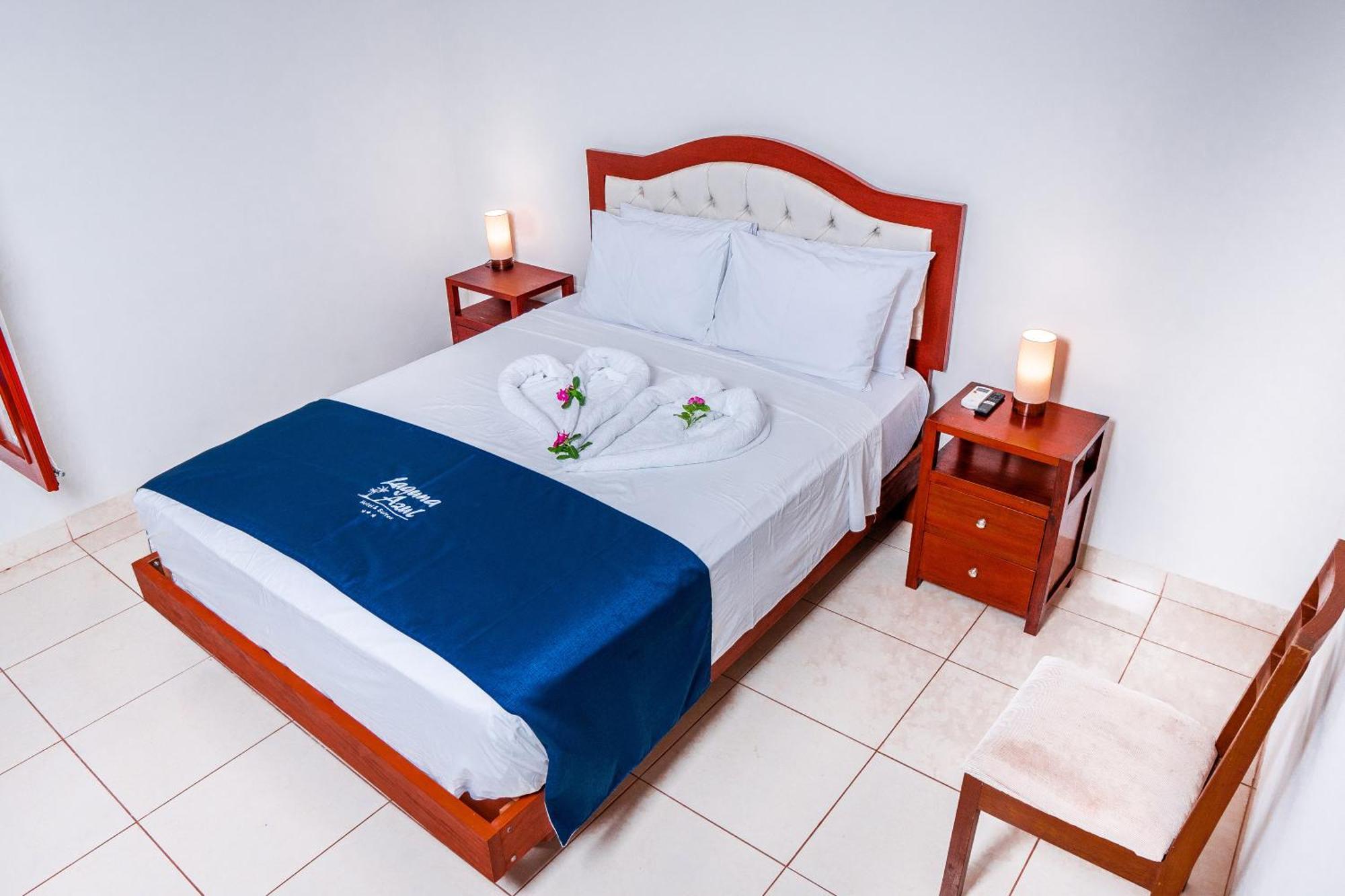 Laguna Azul Hotel & Suites Sauce Buitenkant foto