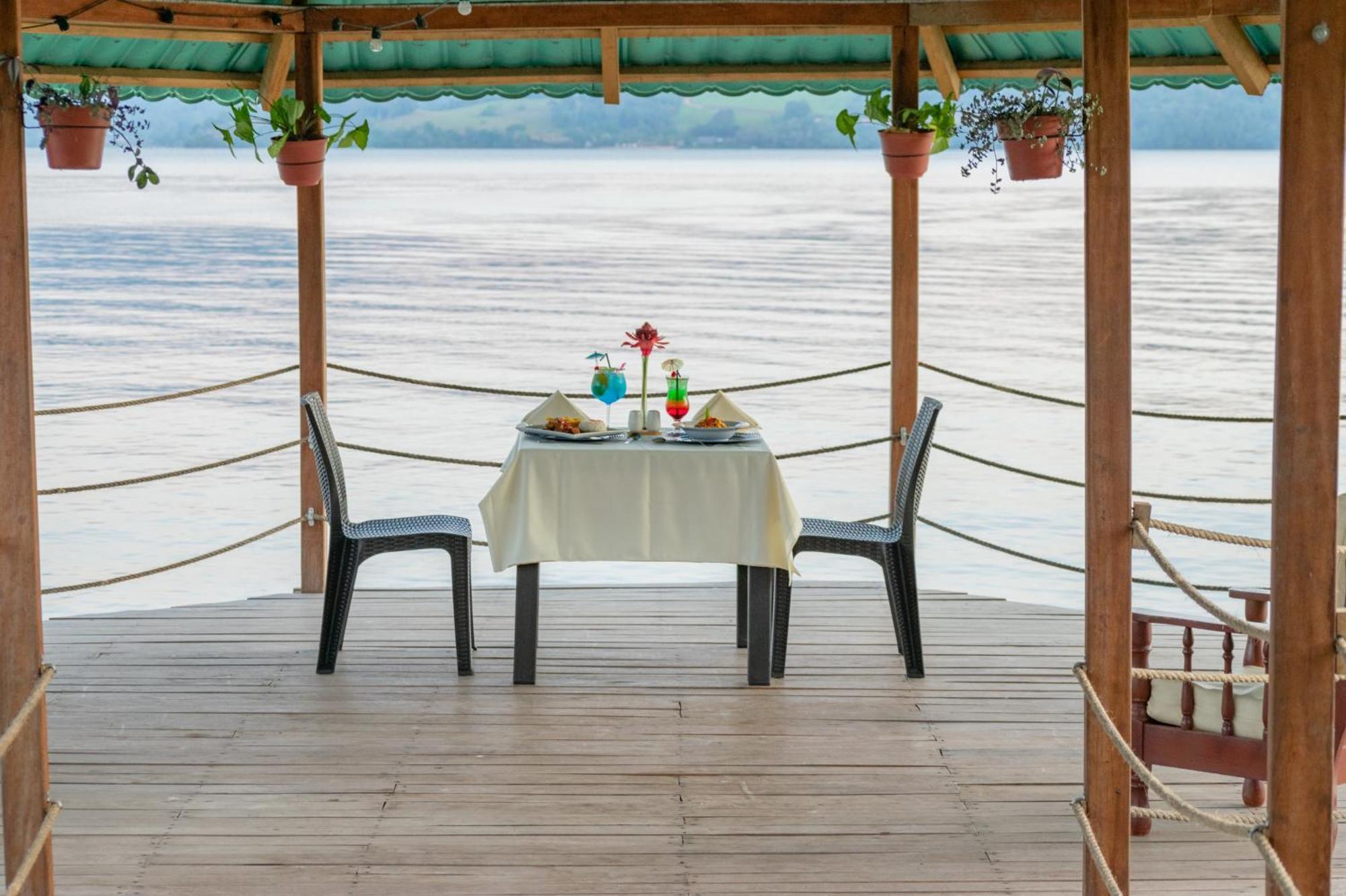 Laguna Azul Hotel & Suites Sauce Buitenkant foto